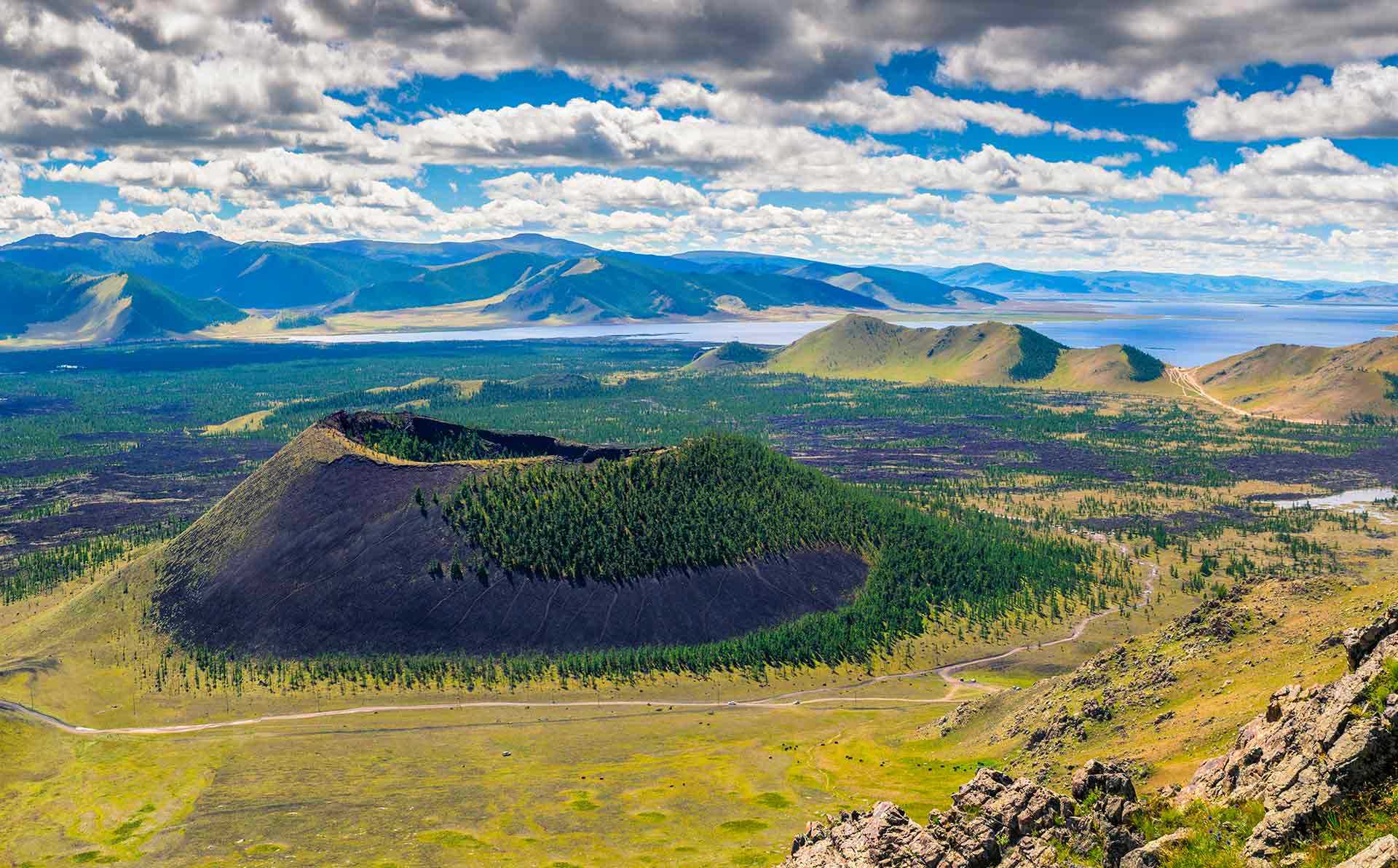 Khorgo and Terkhiin Tsagaan Lake